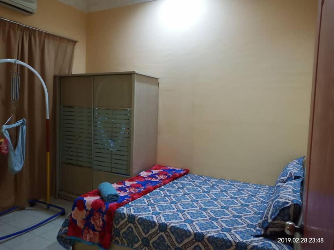 Ammara Homestay Seri Manjung 5 Lumut Buitenkant foto